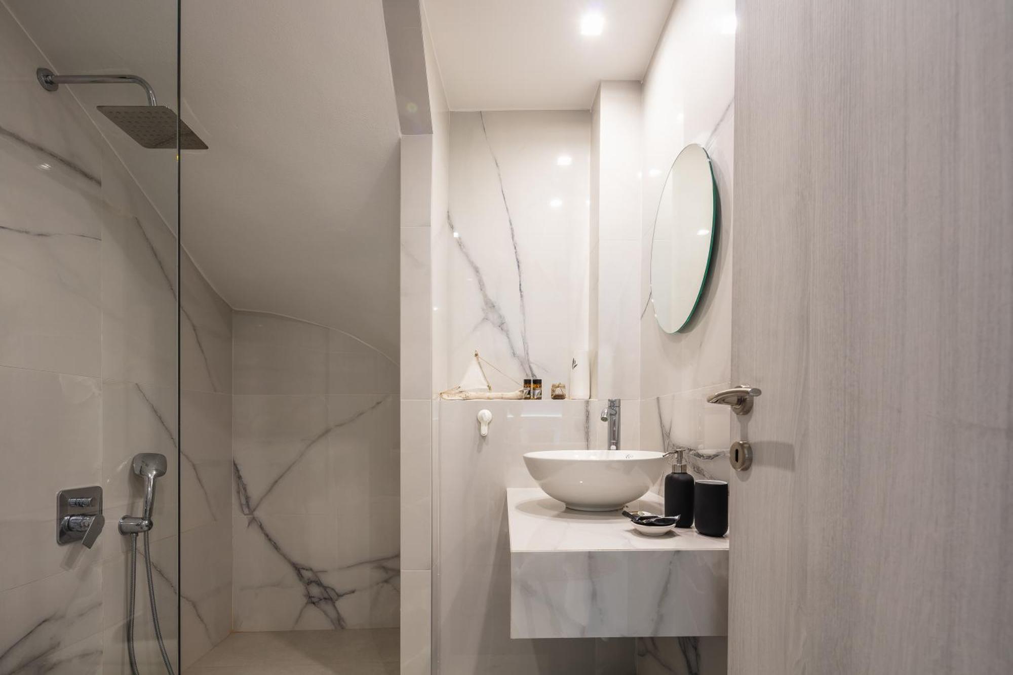 Villa Ligaria Pinnacle Екстер'єр фото